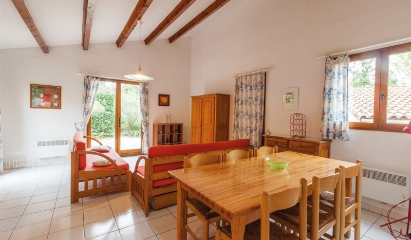 Espinet 2p st 5 Vakantiepark Quillan Zuid Frankrijk Languedoc Pyreneeen zwembad animatie.jpg