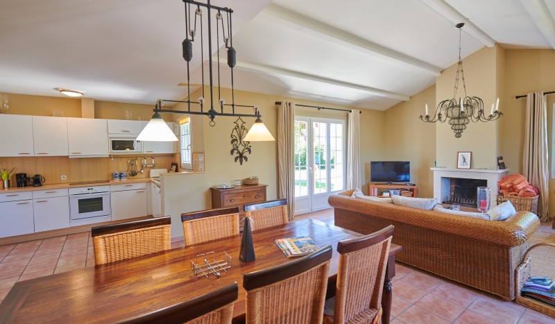 Vieille Vigne 27 5 Forges Frankrijk vakantiepark Poitou Charentes luxe villa zwembad.jpg