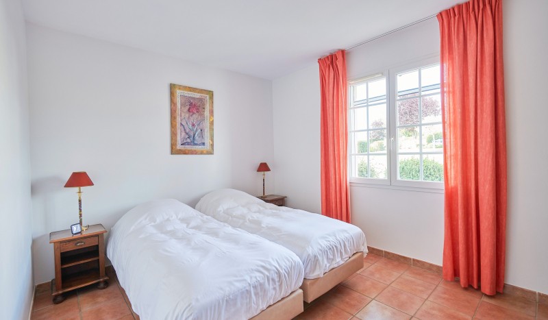 Forges 14 Bourg Est golfresort bluegreen Frankrijk poitou charentes villa zwembad.jpg