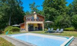 Margaux 1 Chateau de Salles Frankrijk vakantiepark luxe villa zwembad animatie kust zee Arcachon aqu