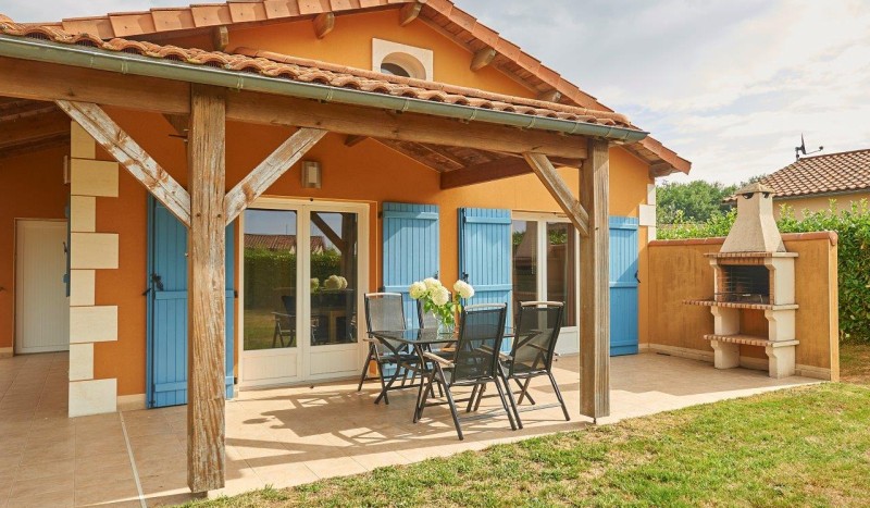 DLF huis 413 Frankrijk Domaine les Forges le bois senis vakantiehuis luxe villapark bungalows grote