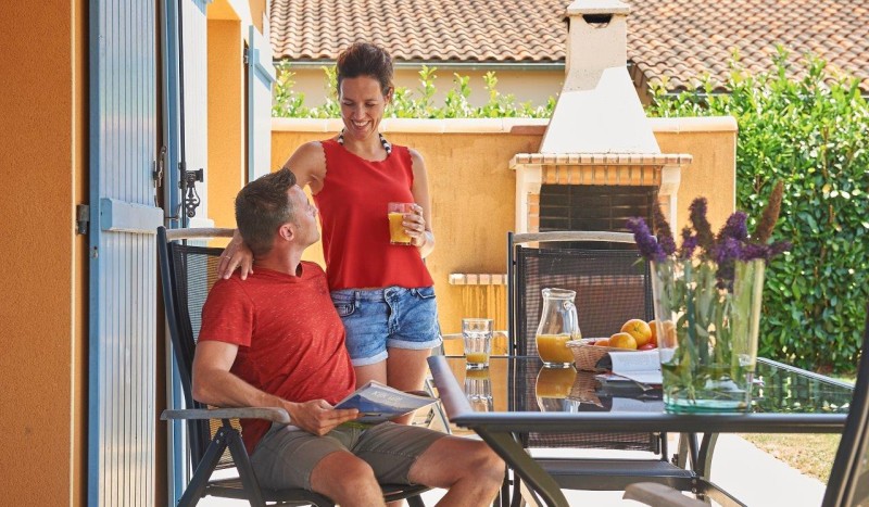DLF huis 412 Frankrijk Domaine les Forges le bois senis vakantiehuis luxe villapark bungalows barbec