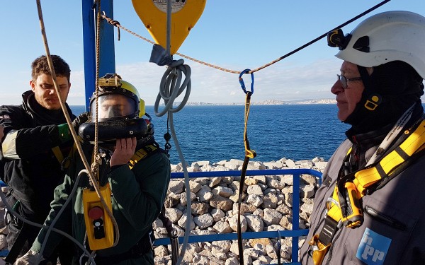 Snorkelen 7 Frankrijk diepzeeduiken diving plonger vakantie middellandse zee kust Provence.jpg