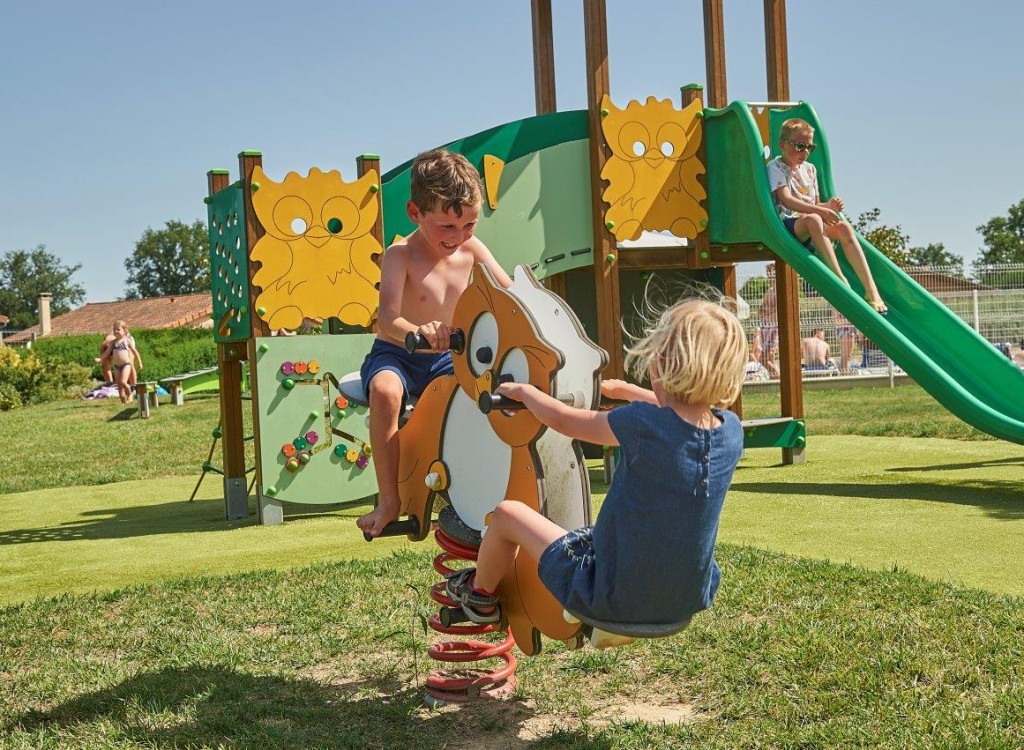 DLF Faciliteiten 1 Domaine les Forges le bois senis vakantiepark Frankrijk luxe vakantiehuis speeltu