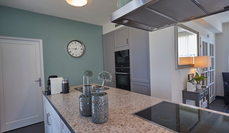 Fronsac 16 Frankrijk luxe villa vakantiepark zwembad Aquitaine zee strand Gironde  animatie kinderen