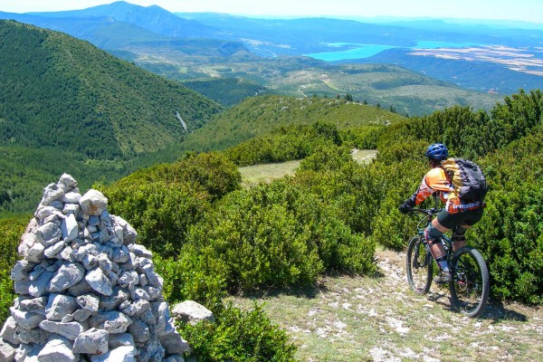 Fietsen Provence 9 lavendel ventoux verdon luberon dorpjes vakantie Frankrijk.jpg