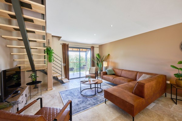 Domaine de Lanzac 19 5 luxe villa vakantiepark Dordogne Frankrijk privezwembad dalzicht.jpg