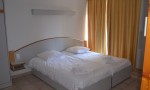 ES 6c 40 Frankrijk Languedoc vakantiepark Middellandse zee Espinet Quillan zwembad restaurant wandel