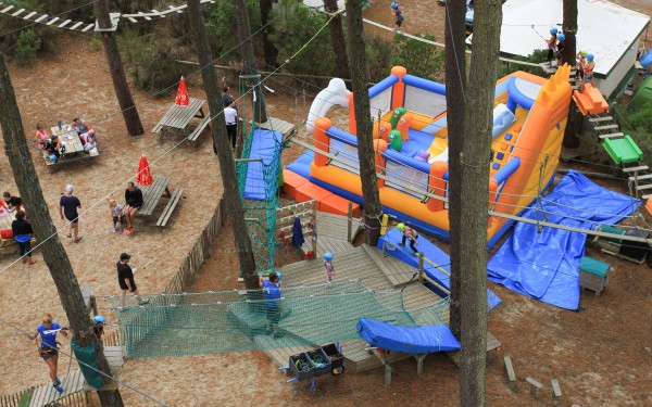 Biscarrosse aventure 11 Frankrijk kust Aquitaine chateau de salles zee strand vakantiehuis luxe.jpg