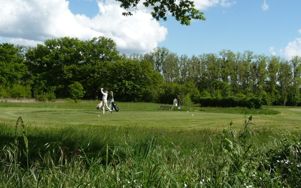 BE 3 golfresort des forges Bourg est pin high villa luxe golfbaan Frankrijk Charente.JPG