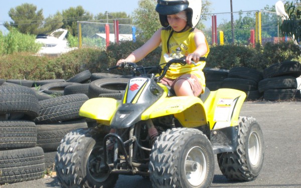 Kiddypark 12 Hyeres Toulon in Provence Frankrijk attractiepark kinderen vakantie bij Middellandse ze