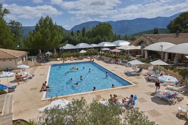 Espinet W13 Quillan vakantiepark sauna massage ontspanning Frankrijk vakantiehuis balneo.jpg