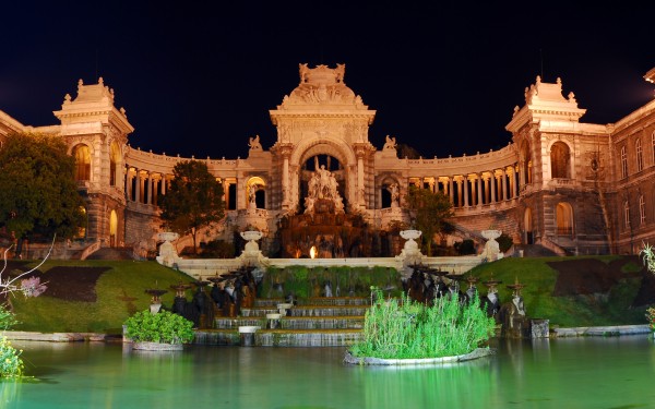 Marseille 4a Zuid Frankrijk Middellandse zee strand vakantie villa palais longchamp.jpg
