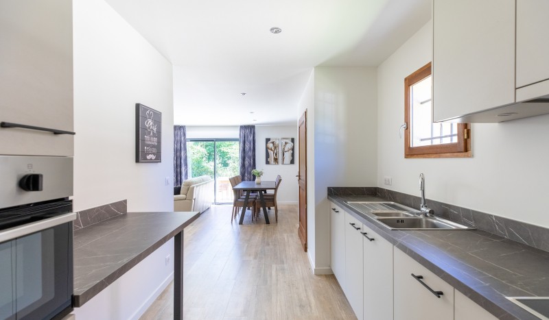 Le Lac Bleu 11 luxe vakantiehuis Dordogne Lot Frankrijk met zwembad bij Rocamadour.jpg
