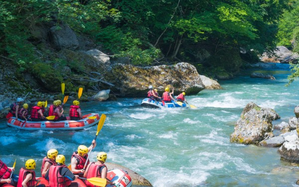 Raften 6 Dranse rivier Frankrijk Geneve Portes du soleil vakantie rafting.jpg