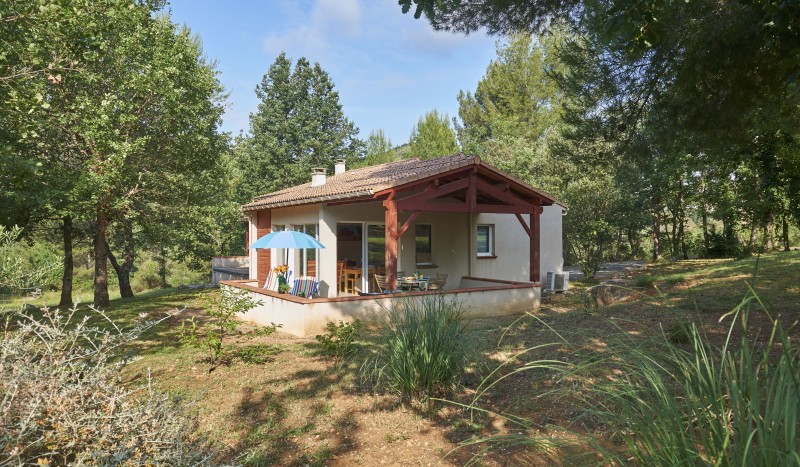 Espinet 7-8p 10 Quillan vakantiepark Frankrijk resort vakantiehuis airco animatie zwembad wellness.j