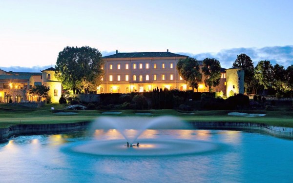 Villa's du Verdon golf 9 chateau taulane golf feesten partijen frankrijk provence var vakantiehuis v