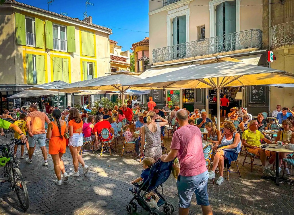 Markt Domaine de Lanzac 2 Dordogne-Lot gezinsvakantie Frankrijk luxe villa.jpg