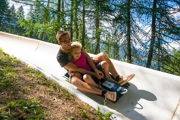 Bobslee 1 bobluge chatel Frankrijk vakantie kinderen Portes du Soleil.jpg