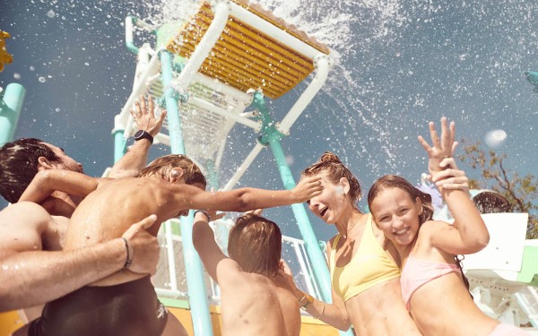 Agen 6 aqualand walibi frankrijk france vakantie aquitaine park vakantiehuis zwembad childrenparadis