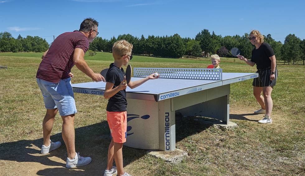 Lanzac animatie 1 Frankrijk vakantiepark Nederlands Dordogne Lot luxe vakantiehuis kinderen kidsclub