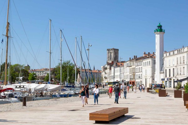 La Rochelle 13 Frankrijk vakantie Charente toerisme villa porte horloge zee.jpg
