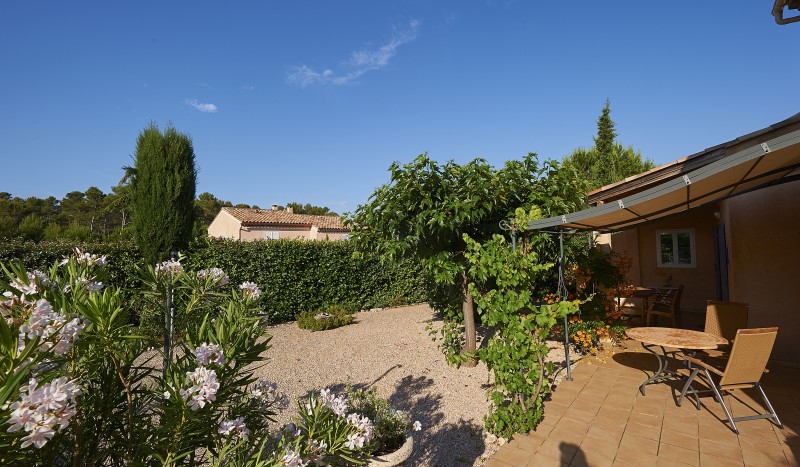 Jardin du Golf A 4 Provence luxe villa vakantiepark Provence genieten zee strand lavendel.jpg
