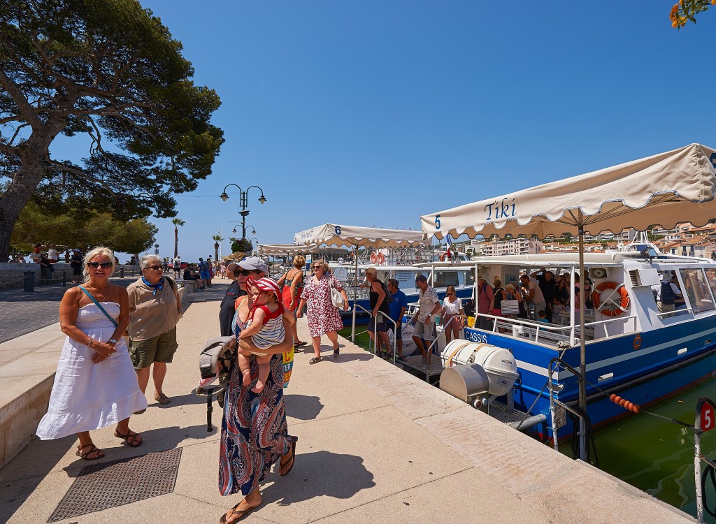 Jardin du Golf Park 17bGS Villa resort Provence Frankrijk Middellandse zee kust Nans les Pins.jpg