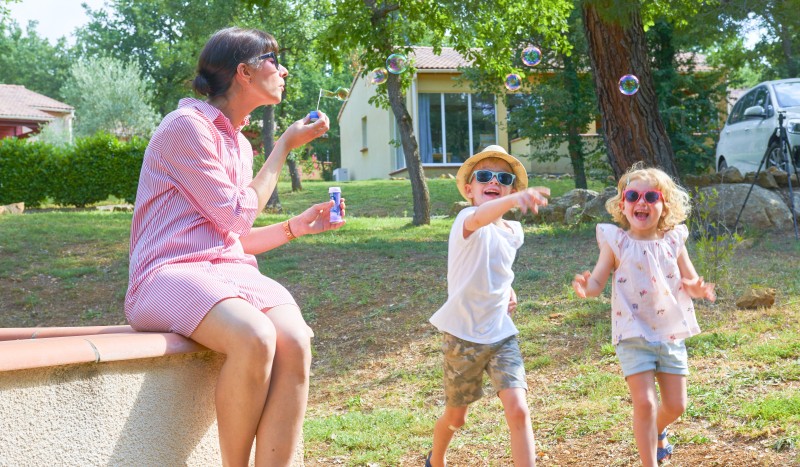 Espinet P16 vakantiepark kinderen Quillan  Languedoc Frankrijk vakantiehuis bergen zee animatie.jpg