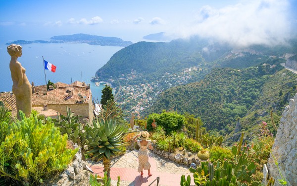 Eze 18 Frankrijk Eze luxe villa Verdon vakantie Provence zwembad kust cote azur strand.jpg