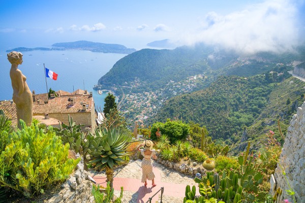 Eze 18 Frankrijk Eze luxe villa Verdon vakantie Provence zwembad kust cote azur strand.jpg
