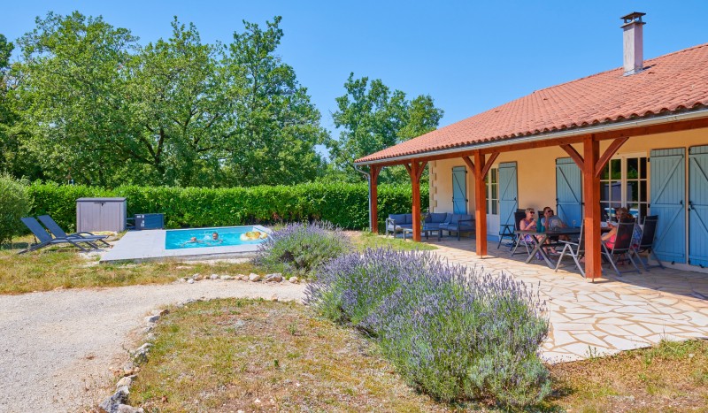 Lanzac 5 deluxe villa Frankrijk Dordogne zwembad vakantiepark gezin.jpg