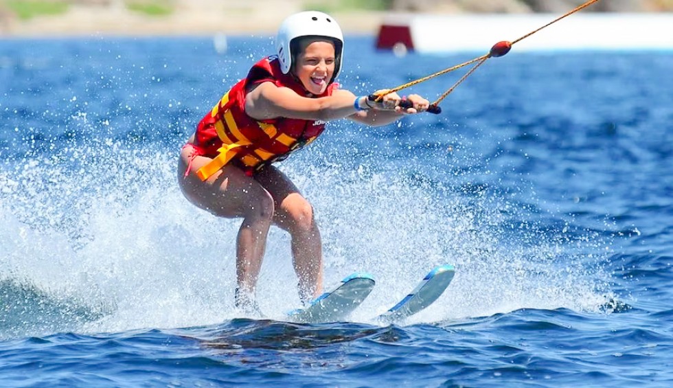 Watersport 8 Espinet waterski Zuid Frankrijk vakantie pyreneeen middellandse zee quillan.jpg