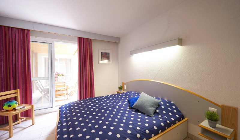 Espinet 7-8p 6 Quillan vakantiepark Frankrijk resort vakantiehuis airco.jpg