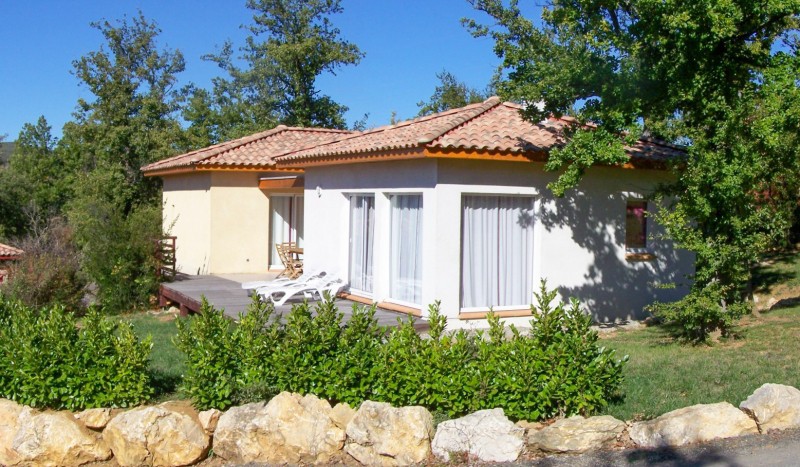 Espinet h71 quillan vakantiepark residence tourisme frankrijk languedoc zwembad wellness animatie.jp