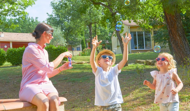 Espinet P12b Quillan  Languedoc vakantiepark Frankrijk vakantiehuis bergen zee animatie kinderen.jpg