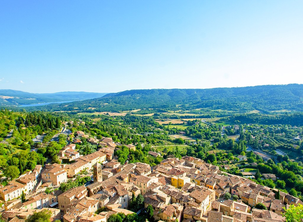 Moustiers Sainte Marie 3a gouden ster Frankrijk Provence vakantie plus beaux village faience.jpg