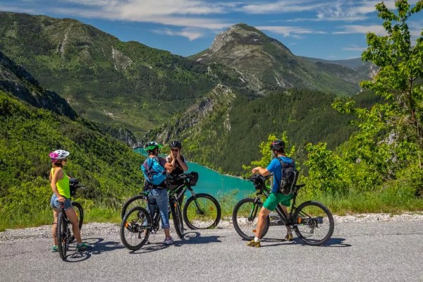 Fietsen Provence 4 lavendel ventoux verdon luberon dorpjes vakantie Frankrijk.jpg