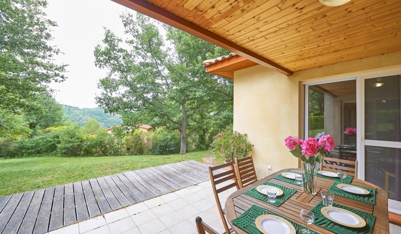 Espinet 7-8p 9 Quillan vakantiepark Frankrijk resort vakantiehuis airco animatie.jpg