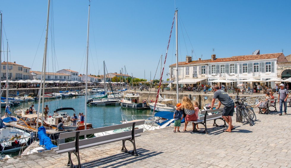 La Rochelle 15S1 Frankrijk vakantie Charente toerisme villa porte horloge zee.jpg