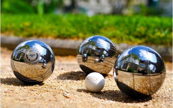 Petanque 12 jeu de boules Frankrijk vakantie.jpg