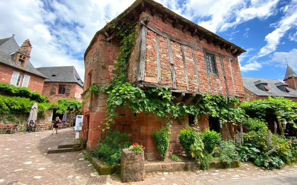 Collonges la Rouge 5 in de correze bij de Dordogne Frankrijk vakantiepark.jpg