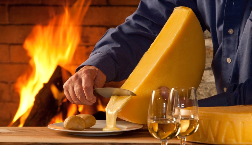 Restaurant 12 oberge de bounavo bar raclette Portes du Soleil haute savoie vakantie tartiflette fond