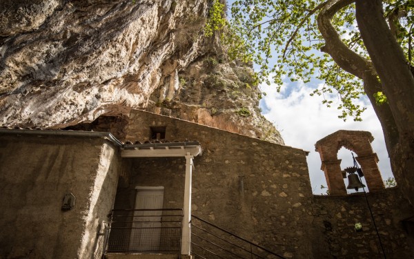 Gorges de galamus 35 Languedoc antoine pelgrimage rots kloof canyoning wandelen toerisme.jpg