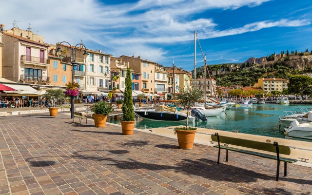 Cassis Provence 1 vakantie Frankrijk luxe villa vakantiepark Middellandse Zee Calanque.jpg