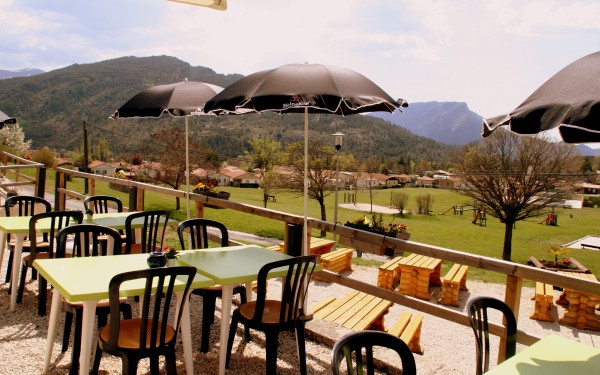 Villa's du Verdon 3 restaurant gorges terras repas eten vakantiehuis luxe villa Frankrijk Provence c