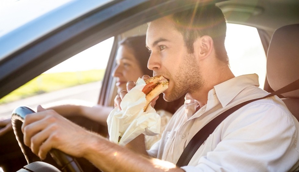 Zwarte zaterdag 6 Frankrijk vakantie auto file villa gezin.jpg