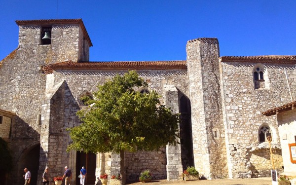 Pujols 2 vakantiepark dordogne aquitaine frankrijk zee toerisme zwembad.jpg