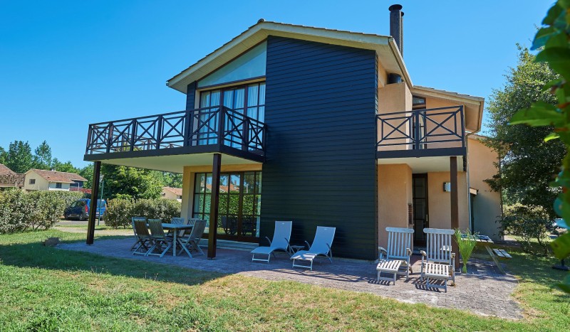 Champagne 2 Chateau de Salles Bordeaux Frankrijk Atlantische kust vakatiehuis luxe villapark aquitai