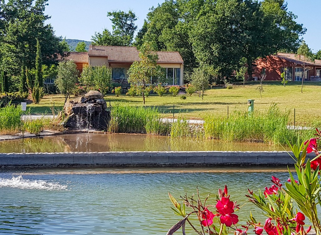 Espinet P6a1SS Quillan  Languedoc vakantiepark Frankrijk vakantiehuis bergen zee animatie kinderen.j